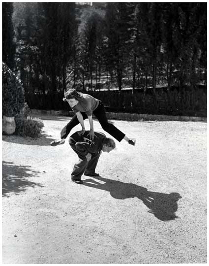 (image for) Marc Chagall at Play - Click Image to Close