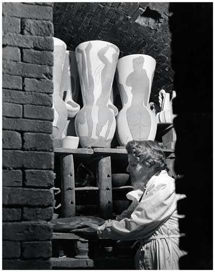(image for) Marc Chagall with Pottery - Click Image to Close
