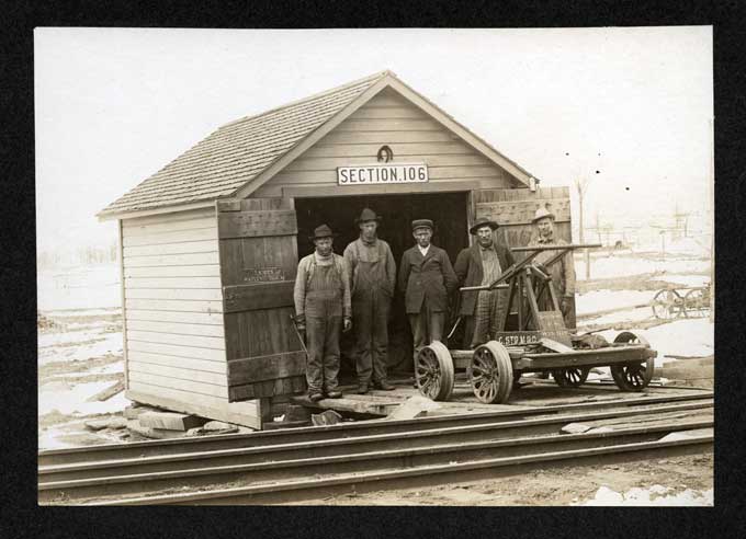 (image for) Railroad Handcart - Ladies Waiting Room